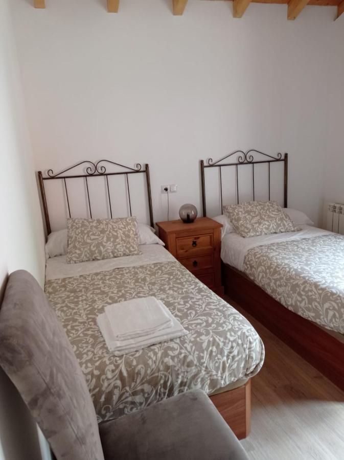 Casa Rural Gueilones, Parque Natural De Ponga Sobrefoz 외부 사진